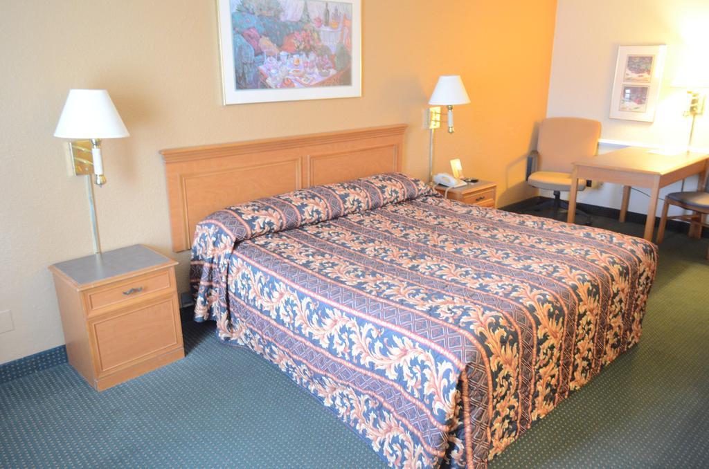 America'S Inn Houston/Stafford /Sugarland Zimmer foto